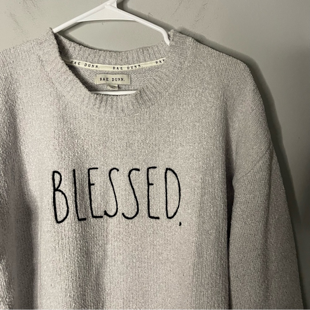 Rae Dunn Blessed Chenille Crew Neck Sweater Long Sleeve Soft Grey Sz XL Pullover - Picture 2 of 6